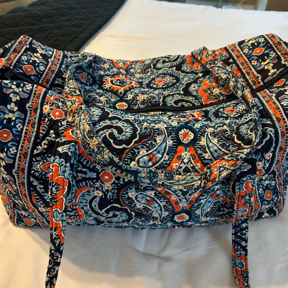 Vera Bradley large duffle